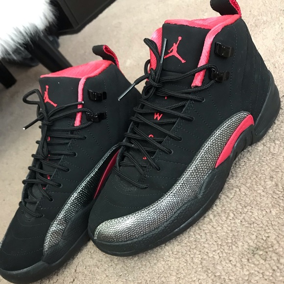 black and rush pink retro 12